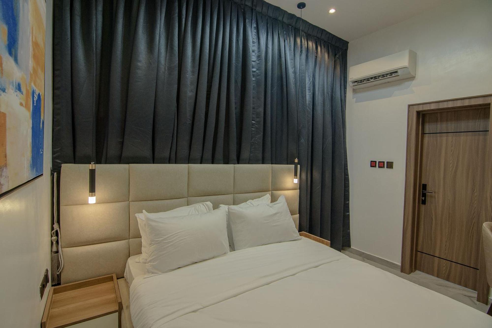 One90 Apartment ลากอส ภายนอก รูปภาพ