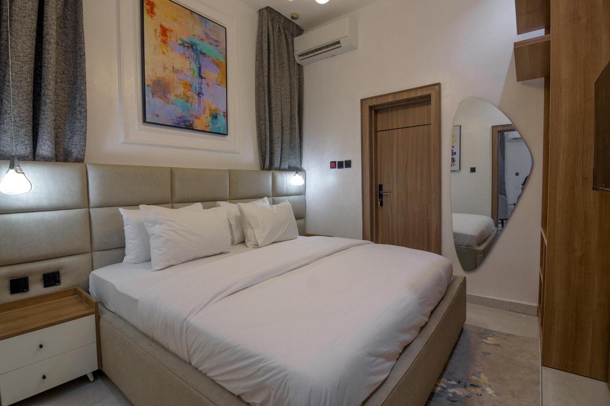 One90 Apartment ลากอส ภายนอก รูปภาพ